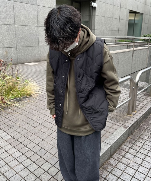 sedacle（セダクル）の「キルティングジレベスト（ベスト・メンズ・ブラック/カーキ・MEDIUM/LARGE）」の19枚目の写真