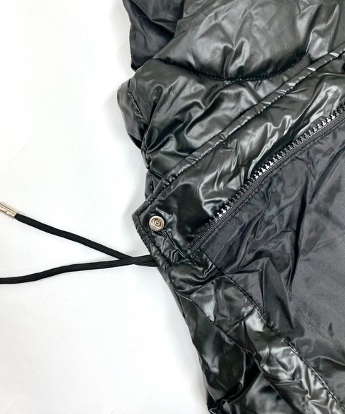 DIAVEL（ディアベル）の「微光沢中綿ベスト（ダウンベスト・レディース・ブラック/ホワイト・M）」の4枚目の写真