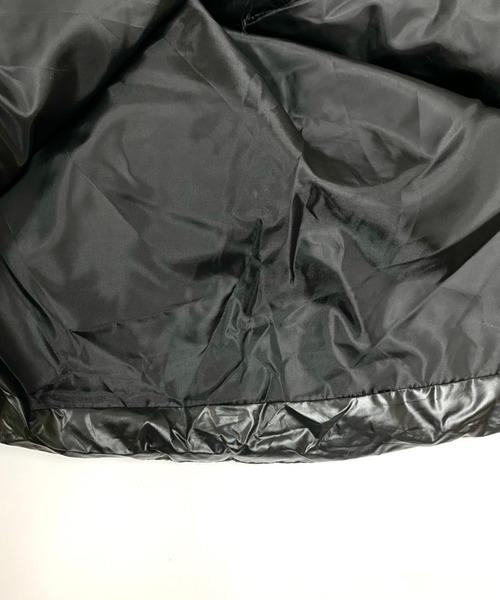 DIAVEL（ディアベル）の「微光沢中綿ベスト（ダウンベスト・レディース・ブラック/ホワイト・M）」の9枚目の写真