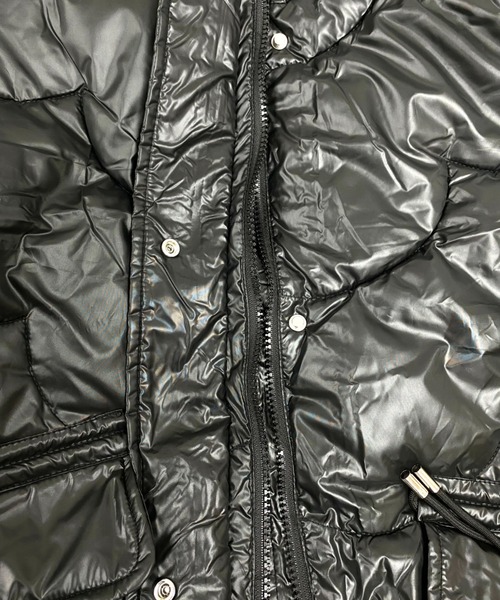 DIAVEL（ディアベル）の「微光沢中綿ベスト（ダウンベスト・レディース・ブラック/ホワイト・M）」の6枚目の写真