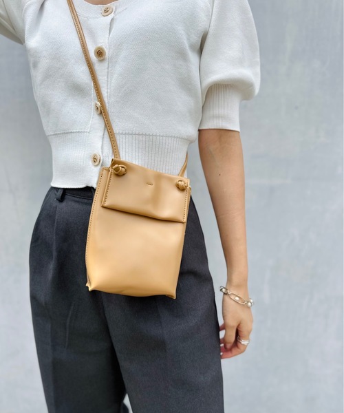 IO（イオ）（イオ）の「IO select / ミニショルダーＢＡＧ（ショルダーバッグ・レディース・グレー/ホワイト/ブラック/ブラウン/キャメル・ONESIZE）」の5枚目の写真