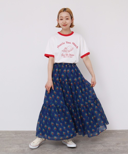 Dot&Stripes CHILD WOMAN(ドットアンドストライプス チャイルドウーマン)の「フラワーブーケプリントティアードスカート(スカート・レディース・ブルー・FREE)」の12枚目の写真