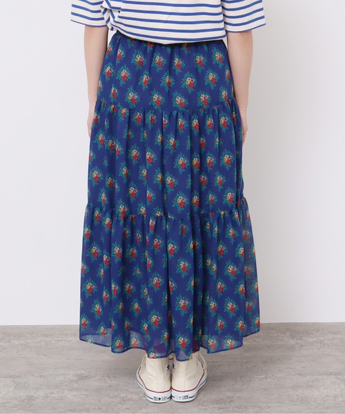 Dot&Stripes CHILD WOMAN(ドットアンドストライプス チャイルドウーマン)の「フラワーブーケプリントティアードスカート(スカート・レディース・ブルー・FREE)」の6枚目の写真