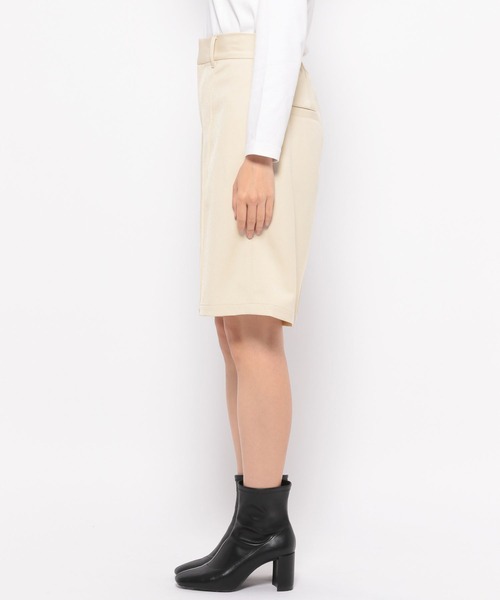 LOWRYS FARM（ローリーズファーム）の「ハイウエストピンタックショートパンツ　163118（その他パンツ・レディース・アイボリー/ブラック/グレー・FREE）」の14枚目の写真