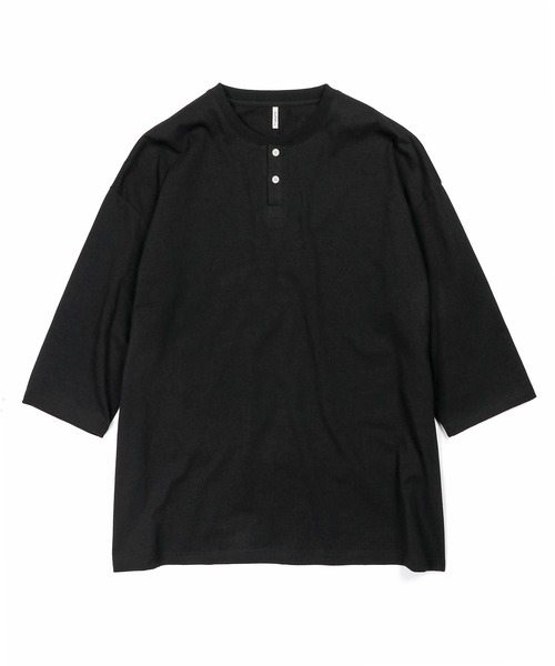 The DUFFER of ST.GEORGE（ザダファーオブセントジョージ）の「【WEB限定アイテム】8oz HEAVY WEIGHT 3QUATER HENLEY TEE：ヘビーウェイト オーバーサイズ 7分袖 ヘンリーTシャツ（Tシャツ/カットソー・メンズ・ブラック/ホワイト/ネイビー・SMALL/MEDIUM/LARGE/X-LARGE/XX-LARGE）」の5枚目の写真