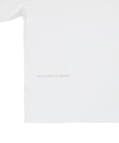 The DUFFER of ST.GEORGE（ザダファーオブセントジョージ）の「【WEB限定アイテム】8oz HEAVY WEIGHT 3QUATER HENLEY TEE：ヘビーウェイト オーバーサイズ 7分袖 ヘンリーTシャツ（Tシャツ/カットソー・メンズ・ブラック/ホワイト/ネイビー・SMALL/MEDIUM/LARGE/X-LARGE/XX-LARGE）」の11枚目の写真