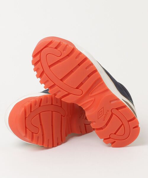 UMBRO(アンブロ)の「UMBRO ROTI / アンブロ ロッティ(スニーカー・メンズ・グリーン・26.0cm/27.0cm/28.0cm/23.0cm)」の3枚目の写真