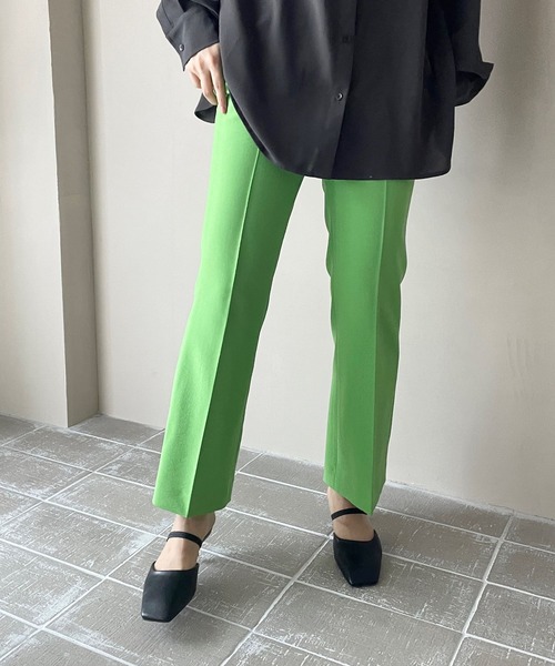 LOWRYS FARM（ローリーズファーム）の「スタイルUPストレッチフレアパンツ　184489（その他パンツ・レディース・イエロー/ブラック/グリーン/アイボリー・SMALL/MEDIUM/LARGE）」の14枚目の写真