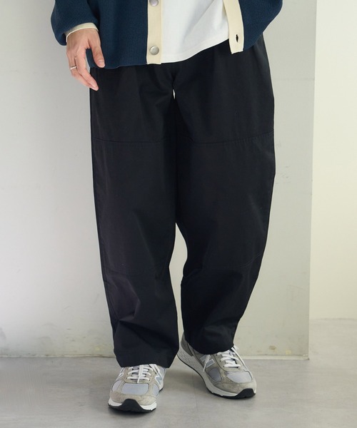 DISCOAT（ディスコート）の「ダブルニーワイドテーパードパンツ（チノパンツ・メンズ・ブラック/ベージュ・MEDIUM/LARGE）」の4枚目の写真