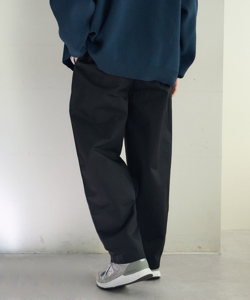 DISCOAT（ディスコート）の「ダブルニーワイドテーパードパンツ（チノパンツ・メンズ・ブラック/ベージュ・MEDIUM/LARGE）」の17枚目の写真