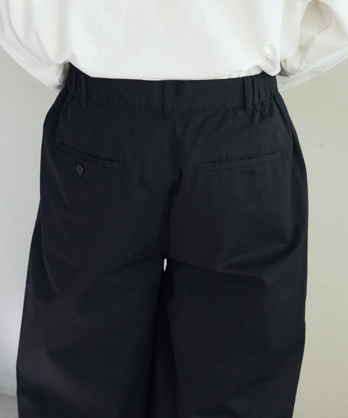 DISCOAT（ディスコート）の「ダブルニーワイドテーパードパンツ（チノパンツ・メンズ・ブラック/ベージュ・MEDIUM/LARGE）」の11枚目の写真