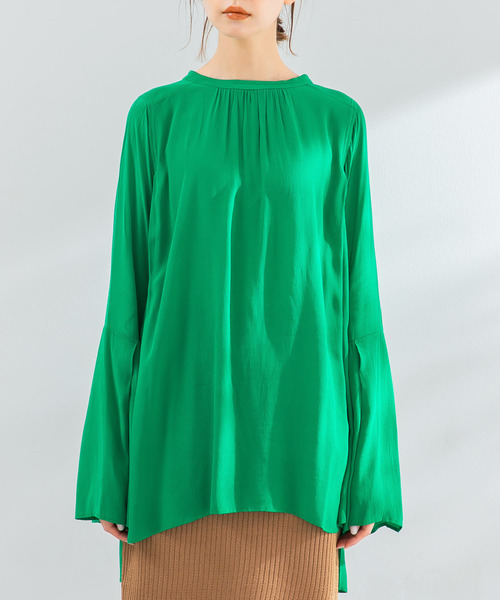 URBAN RESEARCH ROSSO（アーバンリサーチロッソ）の「フレアスリーブギャザーチュニックブラウス（シャツ/ブラウス・レディース・グリーン/ホワイト・FREE）」の9枚目の写真