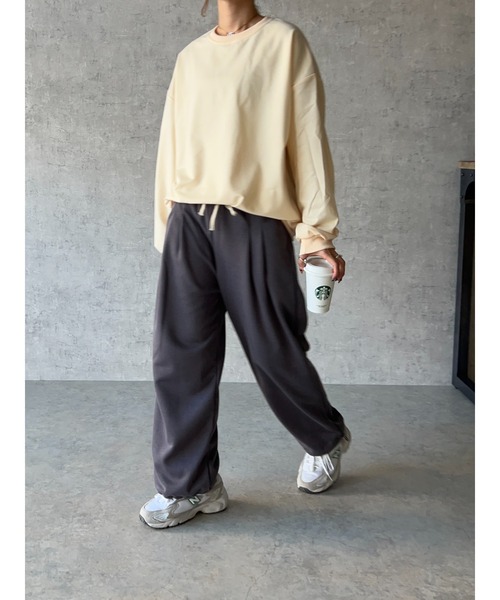 owndaily(オンデイリー)の「ゆるロングTシャツ(Tシャツ/カットソー・レディース・クリアイエロー/ブルー/ブラック/ホワイト・FREE)」の4枚目の写真