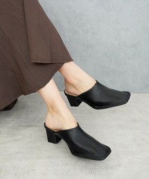 プレーンスクエアサボミュールサンダル