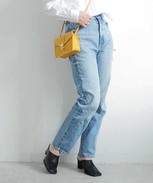 Fabby fabby（ファビィーファビィー）の「プレーンスクエアサボミュールサンダル（サンダル・レディース・ブラック/オフホワイト/ライトベージュ・MEDIUM/SMALL/LARGE）」の15枚目の写真