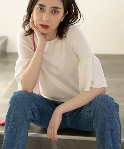 OPAQUE.CLIP（オペークドットクリップ）の「◆ドライタッチフリルスリーブニット【洗える/アンチピリング】（ニット/セーター・レディース・オレンジ/ブルー/ブラック/ホワイト系・36/38/40/42）」の8枚目の写真