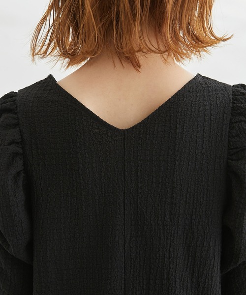 ROPE' PICNIC（ロペピクニック）の「【WEB限定】2WAY/カットジャカードTシャツ（Tシャツ/カットソー・レディース・オフホワイト/ブラック/ブルー/ラベンダー・38）」の11枚目の写真