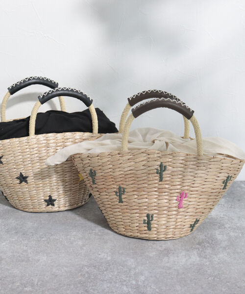 fredy emue（フレディエミュ）の「モチーフ刺繍ペーパーカゴバッグ（かごバッグ・レディース・ブラック系その他/グリーン系その他・FREE）」の7枚目の写真