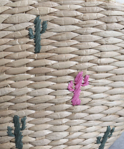 fredy emue（フレディエミュ）の「モチーフ刺繍ペーパーカゴバッグ（かごバッグ・レディース・ブラック系その他/グリーン系その他・FREE）」の21枚目の写真