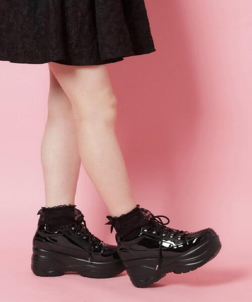 cs T&P（シーエスティーアンドピー）の「＜脱ぎ履きしやすい＞ファスナー付厚底スニーカー（スニーカー・レディース・ホワイト/ブラック/ホワイト系9/ブラック系/ブルー系8/ブラック系1・S/M/L/LL）」の5枚目の写真