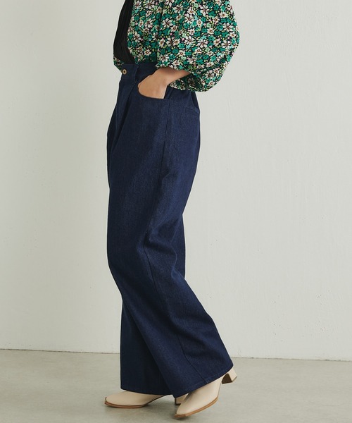 ear PAPILLONNER（イアパピヨネ）の「デニムワイドパンツ【SUM1 STYLE（スミ スタイル）】（デニムパンツ・レディース・インディゴブルー・FREE）」の2枚目の写真