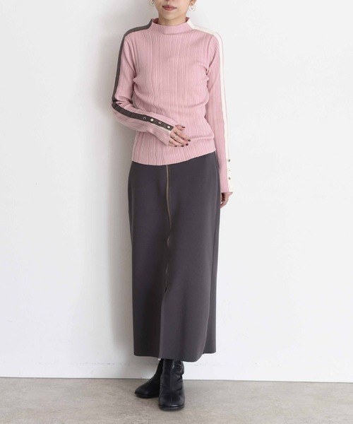 Eimee Law（エイミーロウ）の「配色ラインランダムリブニット（ニット/セーター・レディース・ブラック/アイボリー/チャコールグレー/ベージュ/ブルーグリーン/グレー/モカ/ライトピンク・38/FREE）」の17枚目の写真