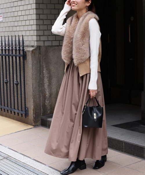 Chez toi(シェトワ)の「ニット×布帛ドッキングワンピース(ワンピース・レディース・ベージュ/グリーン系その他/ボルドー/ブラック・FREE)」の8枚目の写真