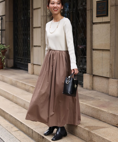 Chez toi（シェトワ）の「ニット×布帛ドッキングワンピース