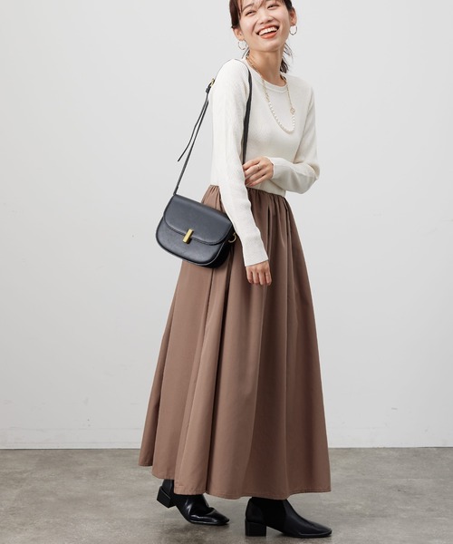 Chez toi（シェトワ）の「ニット×布帛ドッキングワンピース