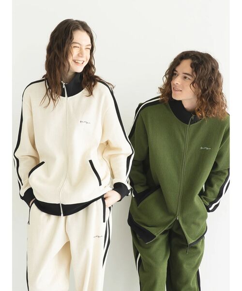 CRAFT STANDARD BOUTIQUE（クラフトスタンダードブティック）の「【リサイクル】トラックジャケット（ジャージ・レディース・アイボリー/ブラック/カーキ・M/L）」の4枚目の写真