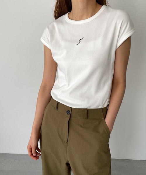 CANAL JEAN(キャナルジーン)の「El mar 5+クルーネックフレンチスリーブTシャツ(Tシャツ/カットソー・レディース・ホワイト/ブラック・ONE SIZE)」の2枚目の写真