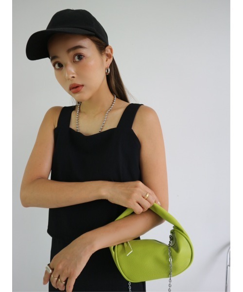 TRUNC（トランクエイティーエイト）の「Round Mini Chain Bag（ショルダーバッグ・レディース・グリーン/ブラック/アイボリー・FREE）」の9枚目の写真