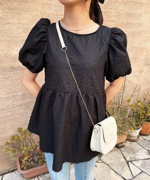frunco(フランコ)の「emboss peplum blouse(シャツ/ブラウス・レディース・ブラック/ホワイト・FREE)」の19枚目の写真