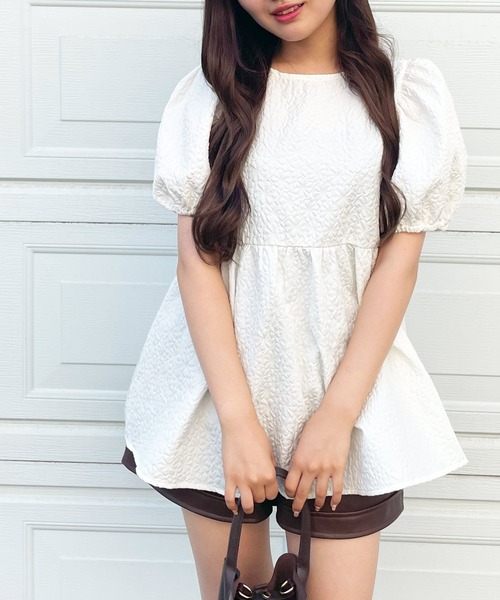 frunco(フランコ)の「emboss peplum blouse(シャツ/ブラウス・レディース・ブラック/ホワイト・FREE)」の13枚目の写真