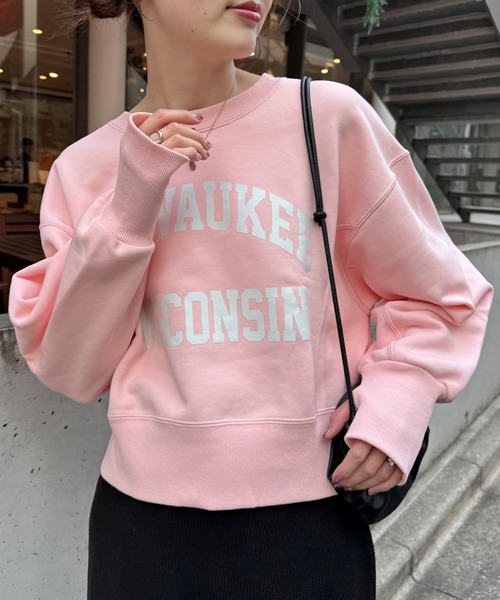 CIAOPANIC TYPY（チャオパニックティピー）の「【新色追加】きれいめクロップド丈カレッジスウェット（スウェット・レディース・チャコールグレー/グレー/ホワイト/ピンク/ブルー・ONE SIZE）」の5枚目の写真