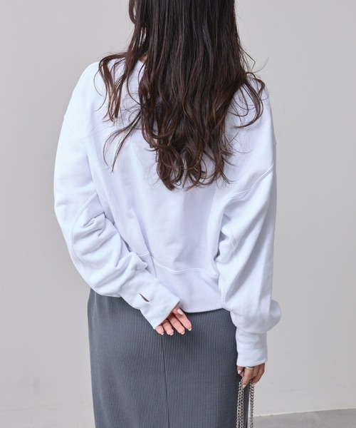 CIAOPANIC TYPY（チャオパニックティピー）の「【新色追加】きれいめクロップド丈カレッジスウェット（スウェット・レディース・チャコールグレー/グレー/ホワイト/ピンク/ブルー・ONE SIZE）」の9枚目の写真