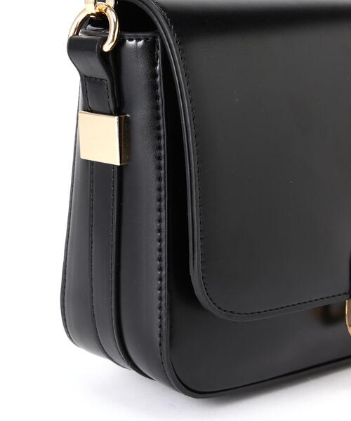 FREE'S MART（フリーズマート）の「◇レトロフラップショルダー（ショルダーバッグ・レディース・ブラック/ブラウン/ホワイト・ﾌﾘ-）」の9枚目の写真