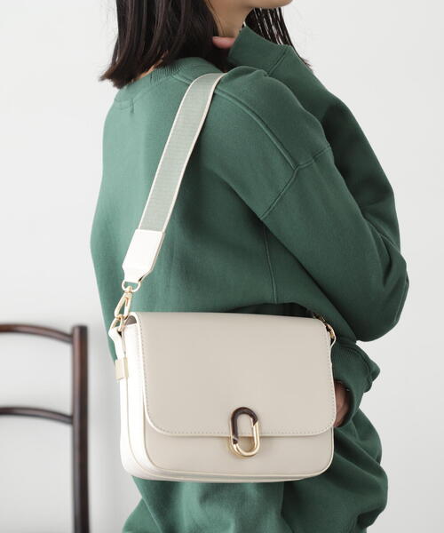 FREE'S MART（フリーズマート）の「◇レトロフラップショルダー（ショルダーバッグ・レディース・ブラック/ブラウン/ホワイト・ﾌﾘ-）」の15枚目の写真