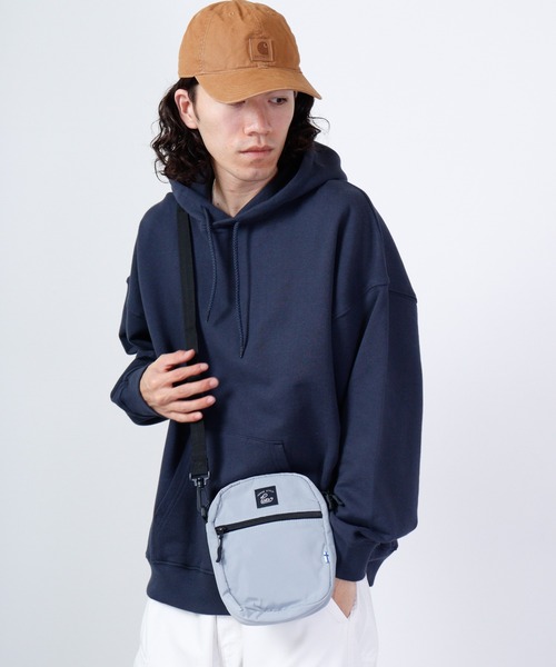 KAKSI（カクシ）の「KAKSI　ポリツイルミニショルダー＆トートBAG（ボディバッグ/ウエストポーチ・メンズ・グレー/カーキ/ブラック/ベージュ/ピンク・FREE）」の3枚目の写真