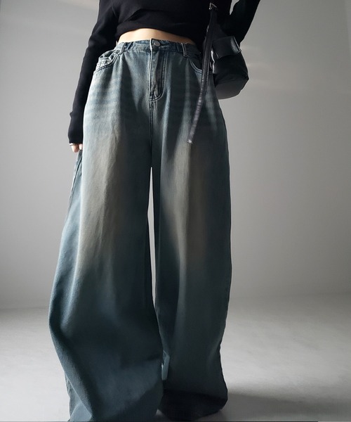 me+em select（ミームセレクト）の「※【 ウエスト調節可能２WAY 】ヘビーワイドルーズバギーデニム（デニムパンツ・レディース・ブラック/ブルー・SMALL/MEDIUM）」の10枚目の写真