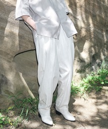 RYU（リュー）の「cotton linentwo-tuck slacks（スラックス）」