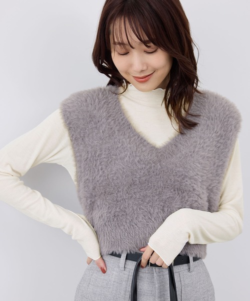 ROPE' PICNIC（ロペピクニック）の「吸湿発熱/シアーカットプチハイネックプルオーバー（Tシャツ/カットソー・レディース・キナリ/ブラック/チャコールグレー/ライトグレー・38）」の2枚目の写真