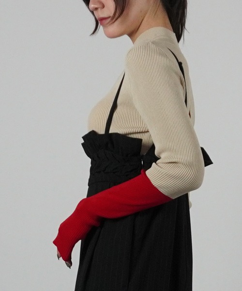 AULA（アウラ）の「【AULA】ブロッキングカラーニットトップス（ニット/セーター・レディース・ブラック×ブルー/ベージュ/ピンク×イエロー・FREE）」の14枚目の写真