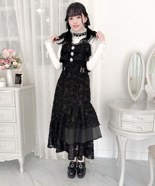 ROJITA(ロジータ)の「ラッフルフェザービスチェ(ベスト・レディース・ブラック/ピンク/アイボリー・FREE)」の10枚目の写真