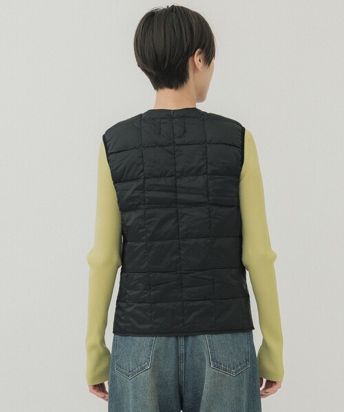 TAION（タイオン）の「【TAION/タイオン】CREW NECK BUTTON DOWN VEST/クルーネックボタンダウンベスト（ダウンベスト・レディース・ブラック/オフホワイト・S/M）」の16枚目の写真