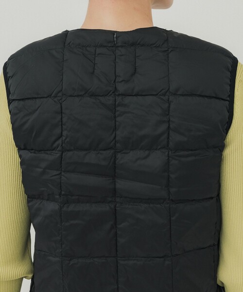 TAION（タイオン）の「【TAION/タイオン】CREW NECK BUTTON DOWN VEST/クルーネックボタンダウンベスト（ダウンベスト・レディース・ブラック/オフホワイト・S/M）」の10枚目の写真