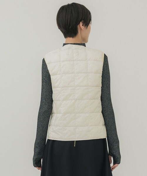 TAION（タイオン）の「【TAION/タイオン】CREW NECK BUTTON DOWN VEST/クルーネックボタンダウンベスト（ダウンベスト・レディース・ブラック/オフホワイト・S/M）」の11枚目の写真