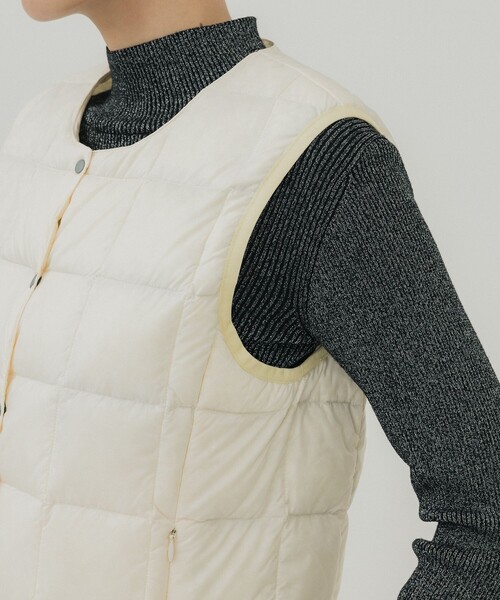 TAION（タイオン）の「【TAION/タイオン】CREW NECK BUTTON DOWN VEST/クルーネックボタンダウンベスト（ダウンベスト・レディース・ブラック/オフホワイト・S/M）」の18枚目の写真