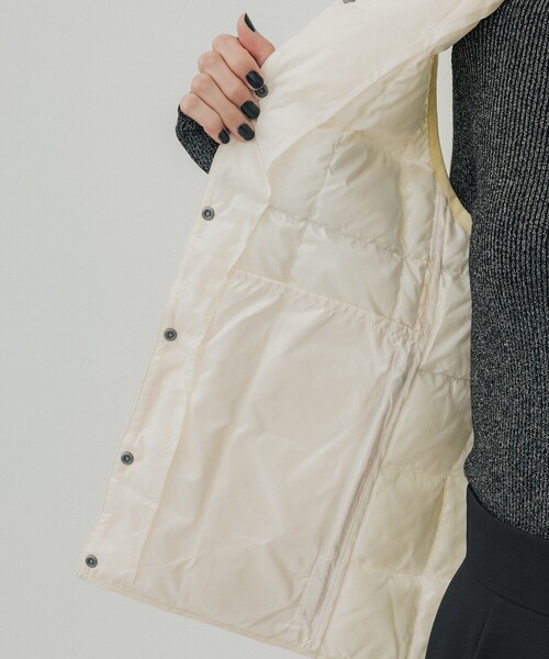 TAION（タイオン）の「【TAION/タイオン】CREW NECK BUTTON DOWN VEST/クルーネックボタンダウンベスト（ダウンベスト・レディース・ブラック/オフホワイト・S/M）」の5枚目の写真