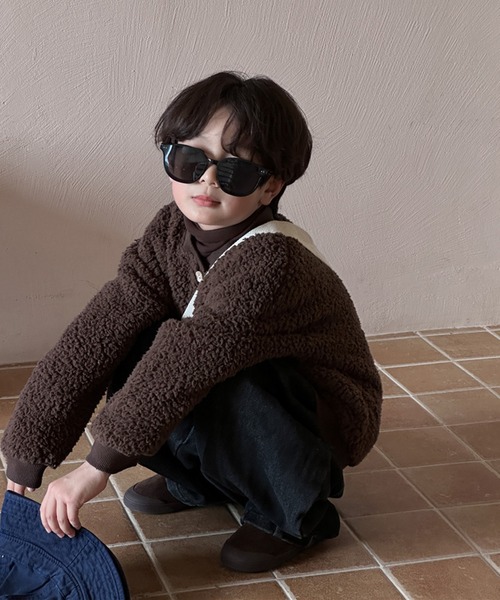 aimoha（アイモハ）の「【aimoha-KIDS-】子供服　ボアオーバースウェット（スウェット・キッズ・ブラウン/ベージュ・120/140/90/100/130/110）」の4枚目の写真